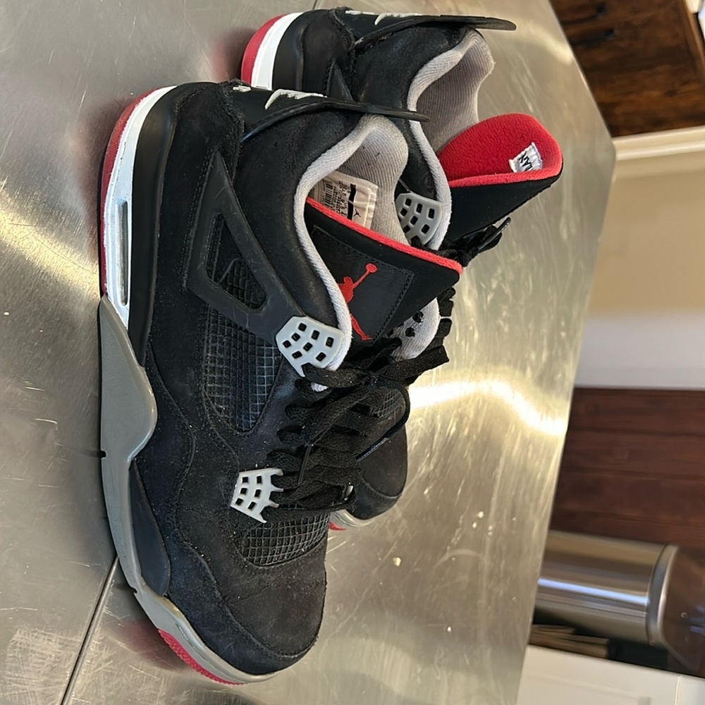Jordan 4 Bred 2012 edition